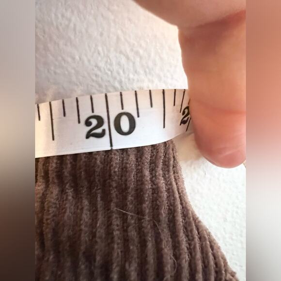 Hot topic her universe shrek brown corduroy short overalls embroidered shrek 1X - Picture 9 of 11